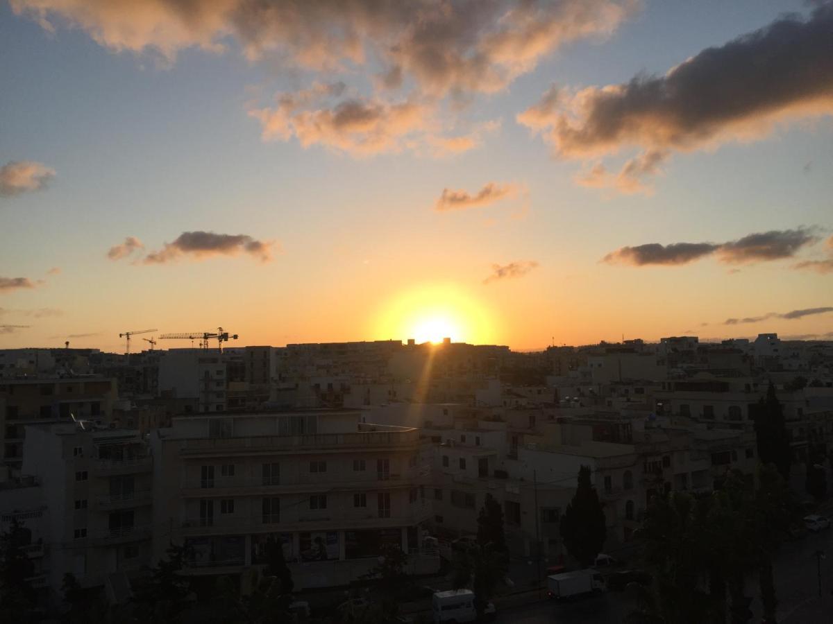 Bugibba Sunrise View Modern Apartment St. Paul's Bay Exterior photo